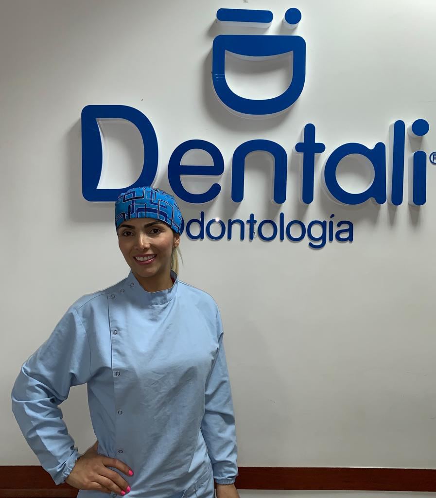 PAULA ANDREA CASTANO OSORIO
