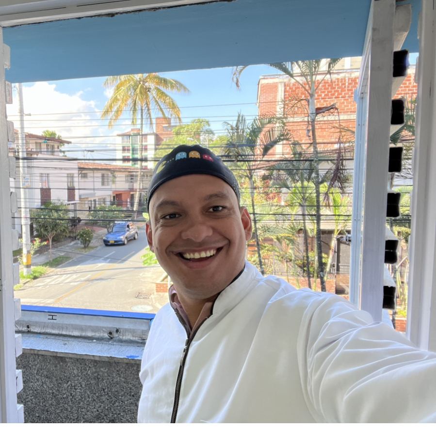 HUGO ARMANDO DIAZ BUSTOS